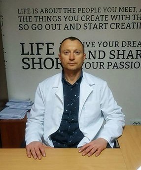 Лікар нарколог